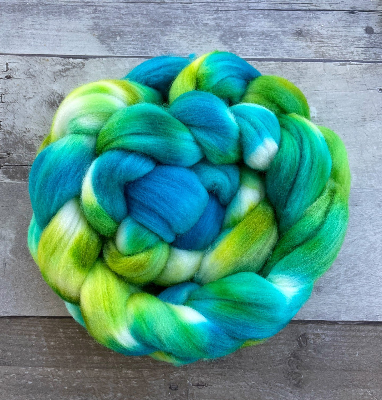 Polka Dot Sheep Unspun Roving