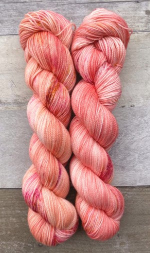 Polka Dot Sheep Tenderfoot Fingering