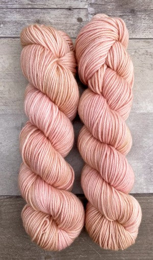 Polka Dot Sheep Tenderfoot Fingering