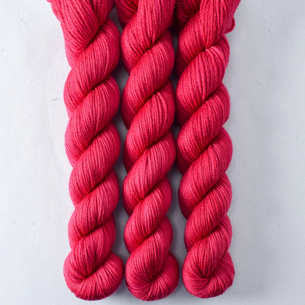 Miss Babs Yowza Mini