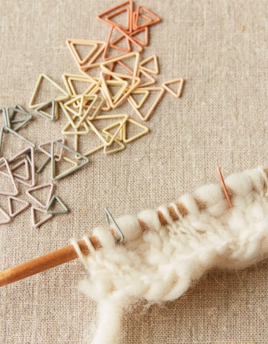 Triangle Stitch Markers