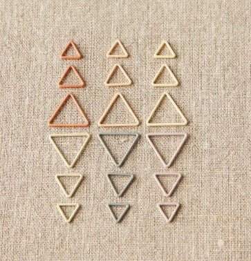 Triangle Stitch Markers