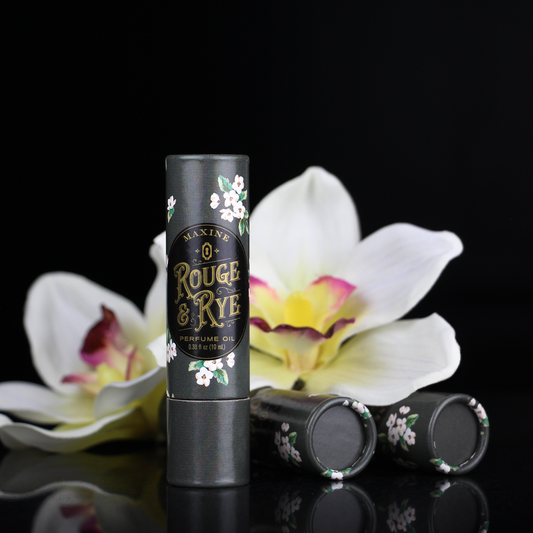 Maxine Perfume Oil • Vanilla and Leather