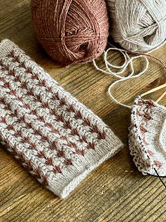 Dip It! Wristwarmers