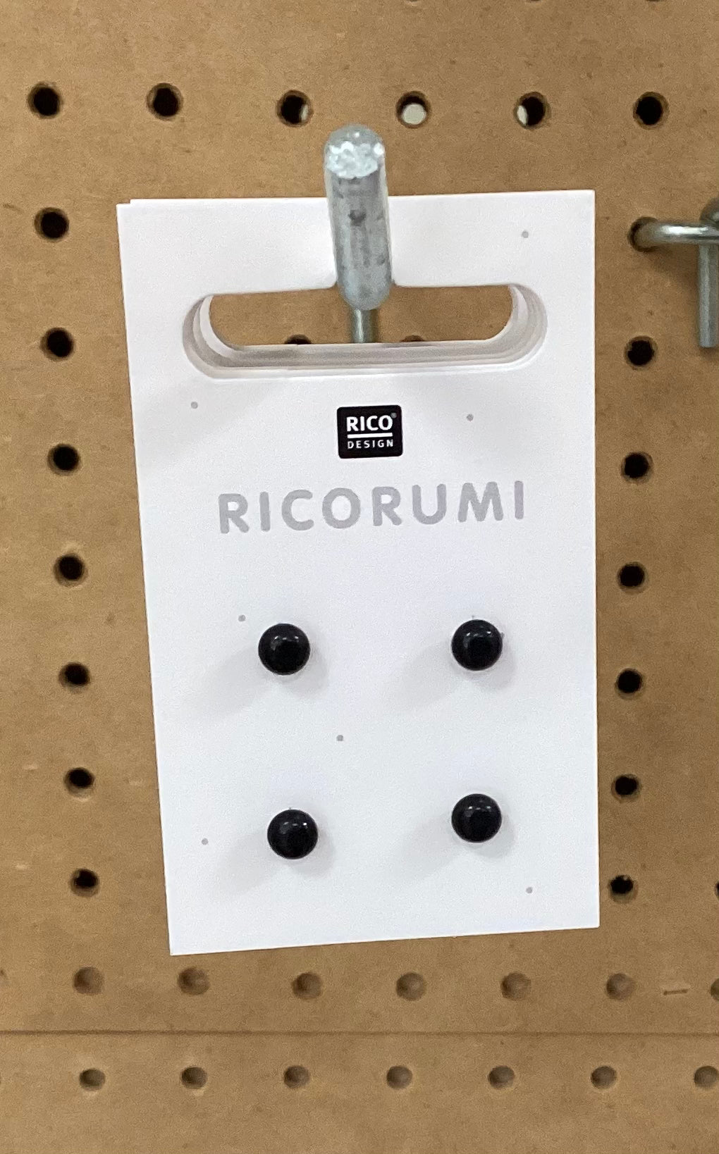 RicoRumi Button Eyes