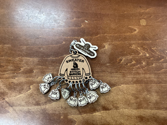 H&N Wooden Sweater Stitch Marker Set