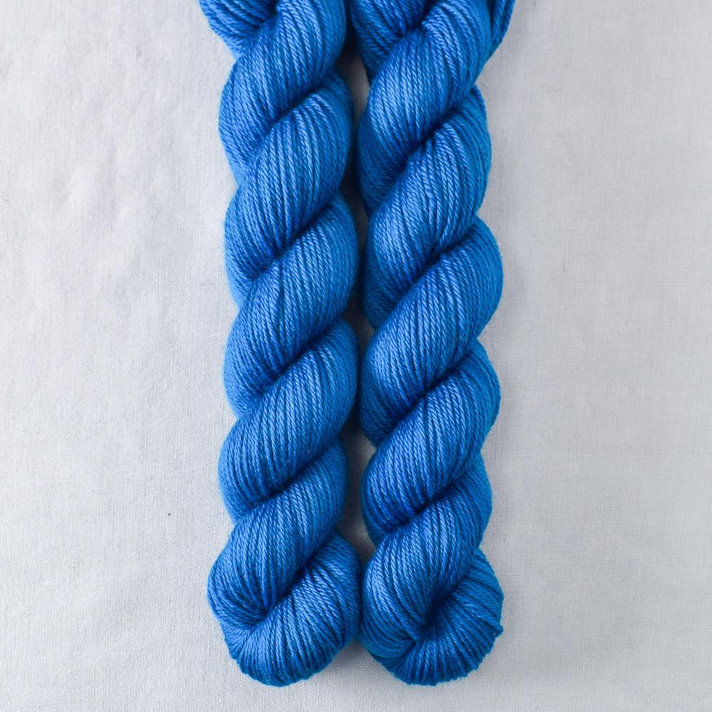 Miss Babs Yowza Mini