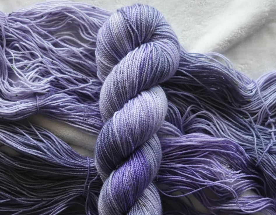 Dusk to Dawn Fibers - Harvest Moon DK