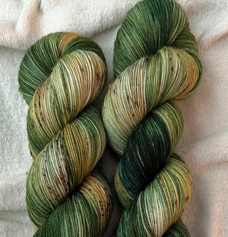 Dusk to Dawn Fibers - Harvest Moon DK