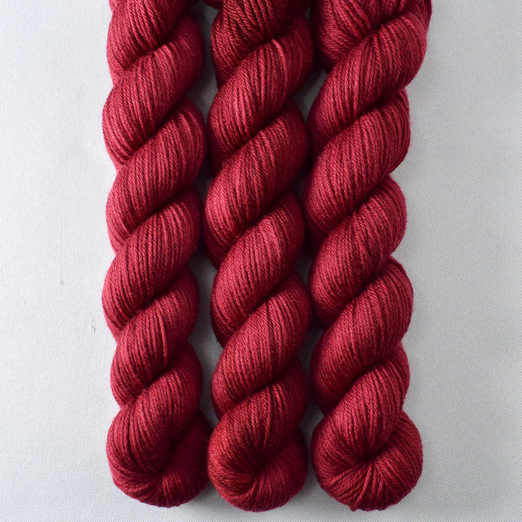 Miss Babs Yowza Mini