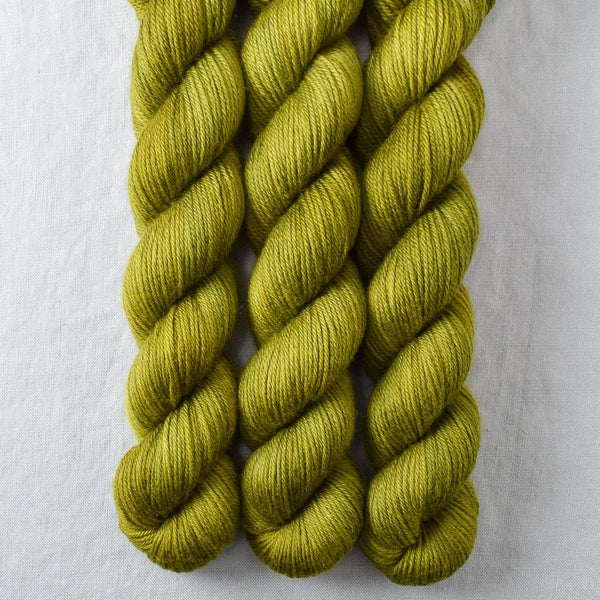 Miss Babs Yowza Mini