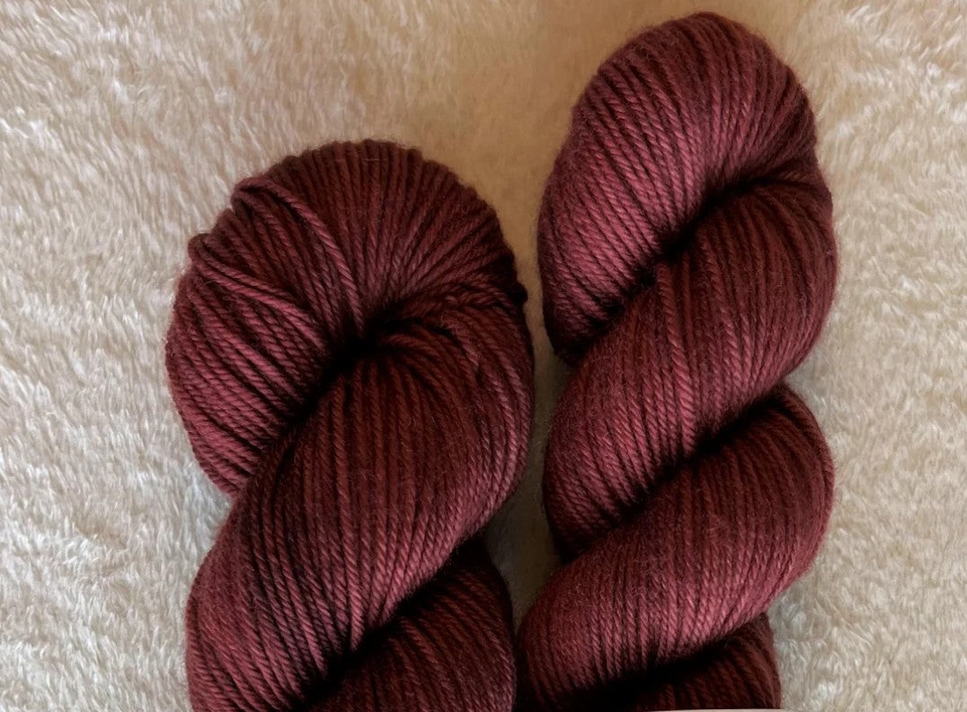 Dusk to Dawn Fibers - Hunter's Moon Fingering
